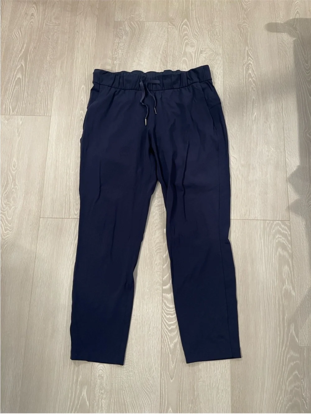 Lululemon On The Fly Pant *28" True Navy size 8 - Picture 7 of 15